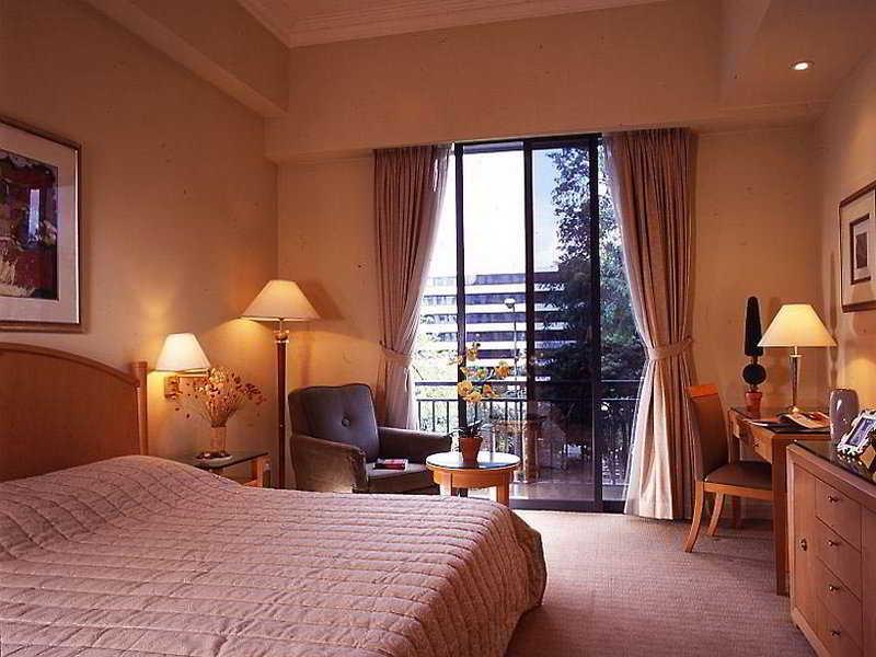 싱가포르 리젠시 하우스 바이 파 이스트 호스피탈리티 아파트 호텔 객실 사진